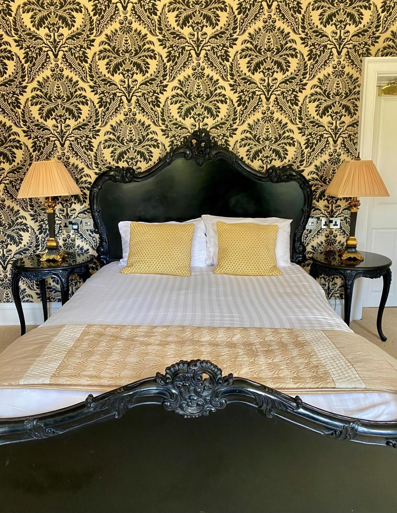 The Retreat New Forest, Hinton Крайстчърч Екстериор снимка