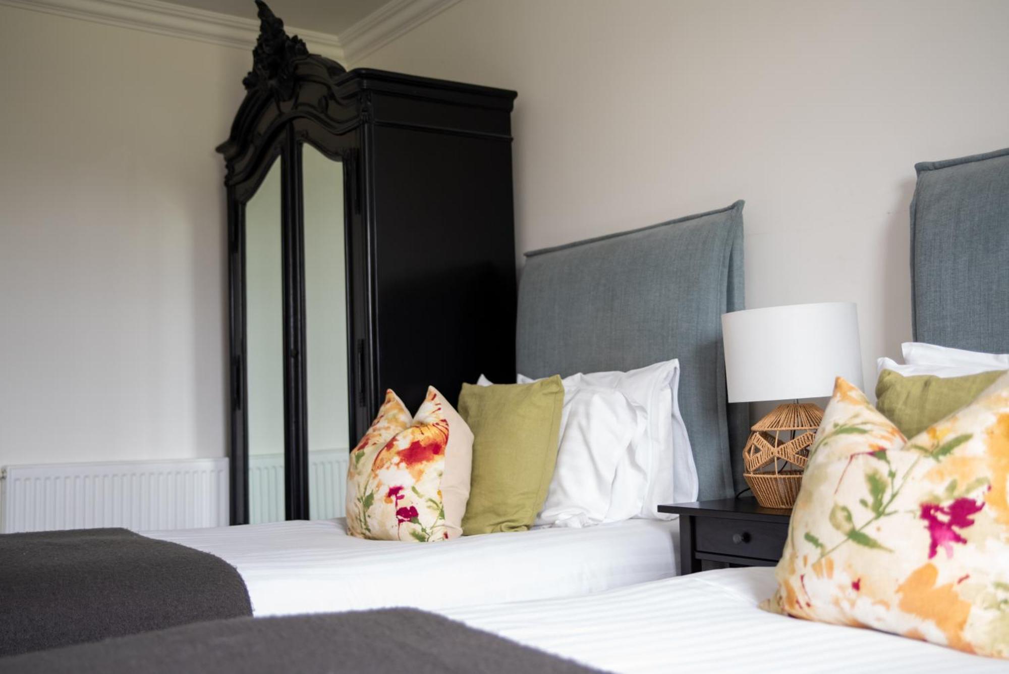 The Retreat New Forest, Hinton Крайстчърч Екстериор снимка